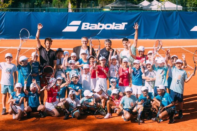 Teaching youngsters what to learn from Carlos Alcaraz, Babolat launches pioneering range of specially designed children's racquets. Photo credit: @ahtlaqdmm & @adem_photographie