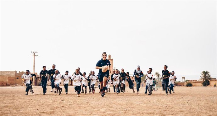 Patricia García trae por primera vez a España su proyecto social 'Rugby Libre'.