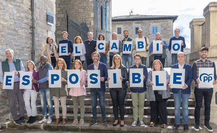 Acto electoral del PP en Vitoria