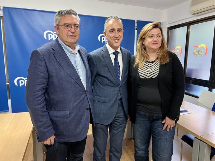 El candidato del Partido Popular a la Alcaldía de Puertollano (Ciudad Real), el último día de campaña.