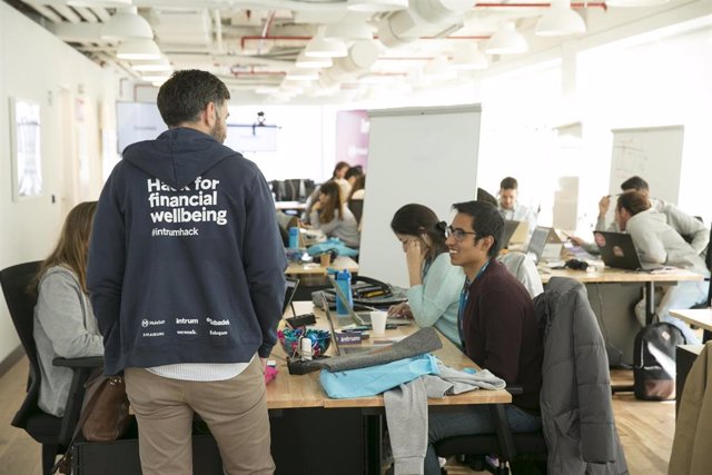 Zoma de trabajado del Hackaton por el Bienestar Financiero,