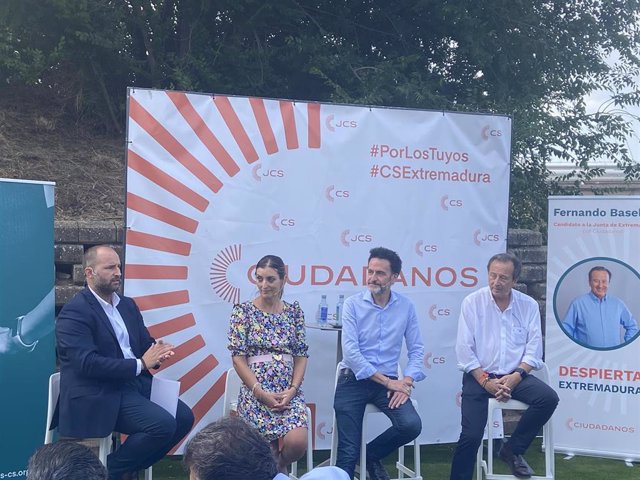Acto de cierre de campaña de Cs Extremadura