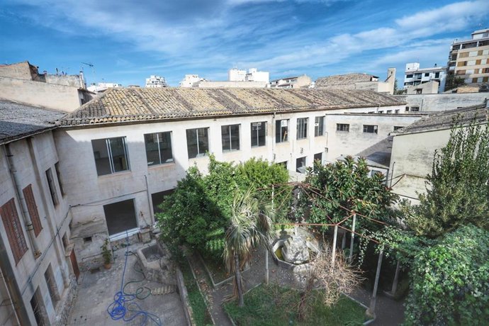 La Casa Violeta, centro pionero en España en atender a mujeres con una crisis de salud mental asociada a violencia machista