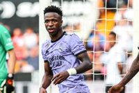 Vinícius, Benzema y Asensio, fuera de la lista del Real Madrid para viajar a Sevilla