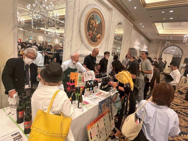 La Junta impulsa el vino de 11 bodegas andaluzas en la Wine Complex Osaka de Japón ante 650 compradores