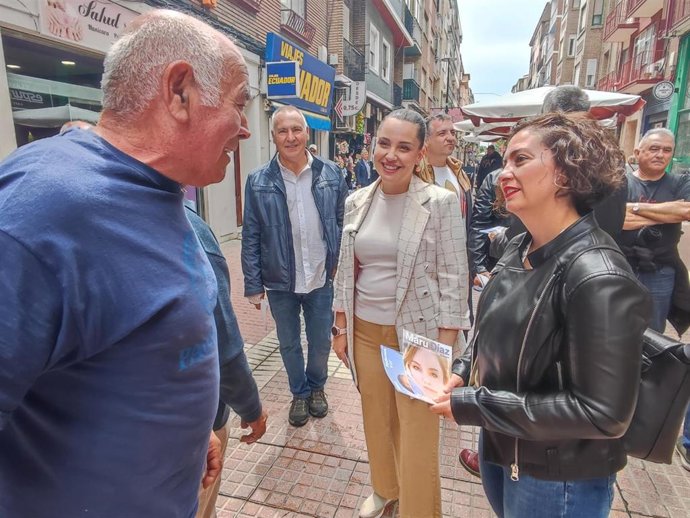 Maru Díaz pide a la ciudadanía el voto para su partido.