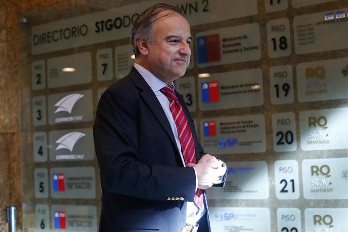 Santiago, 26 de Marzo 2023.  El gerente general de SQM  Ricardo Ramos realiza  punto de prensa tras  reunirse con el presidente de Codelco,  para iniciar formalmente la negociacion del contrato de litio del Salar de Atacama.  Javier Salvo/Aton Chile