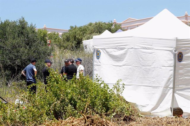 Archivo - Búsqueda de la niña Madeleine McCann en Praia da Luz
