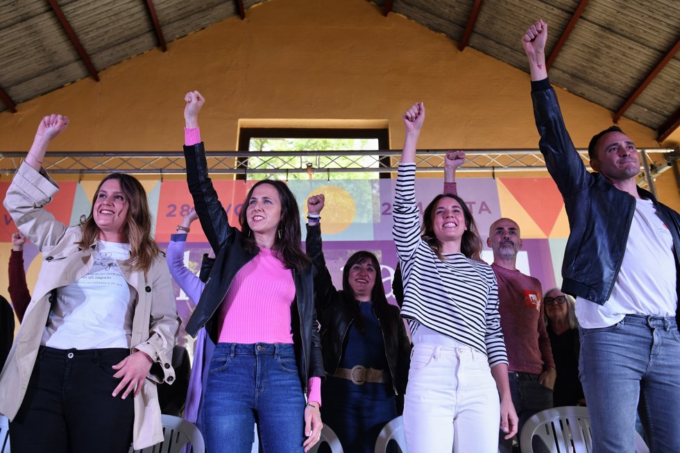 Alejandra Jacinto; la ministra de Derechos Sociales y Agenda 2030 y secretaria general de Podemos, Ione Belarra; la ministra de Igualdad, Irene Montero y el candidato de Podemos a la Alcaldía de Madrid, Roberto Sotomayor