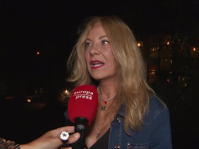 Belén Rodríguez asiste a la fiesta de la productora Unicorn