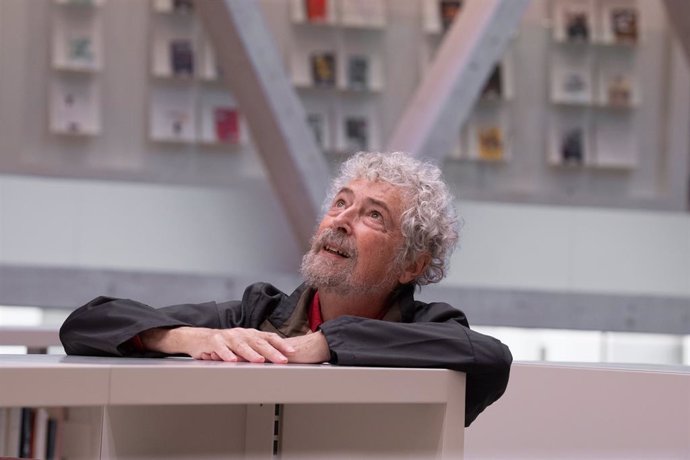 El miembro histórico de Les Luthiers Carlos Núñez Cortés publica el libro 'Memorias de un luthier'