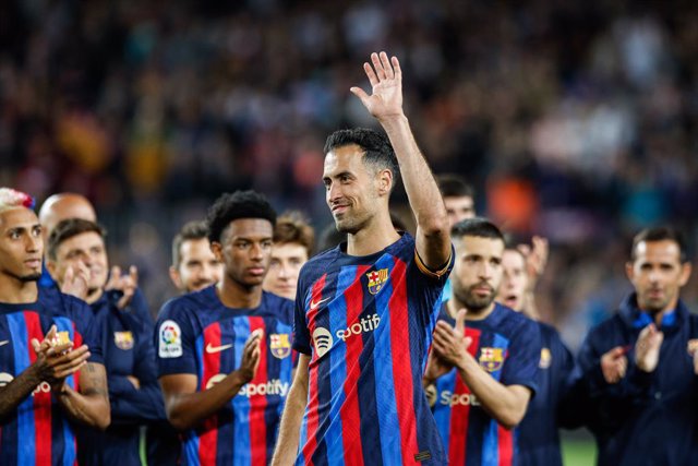 Sergio Busquets celebrates the victory  of La Liga 2022/2023 season after the match against Real Sociedad at Spotify Camp Nou in Barcelona, Spain, on May 20th, 2023.