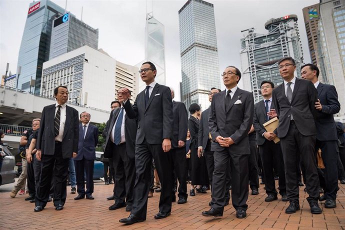 Archivo - Alan Leong, segundo por la derecha, presidente del Partido Cívico de Hong Kong