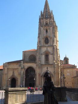Archivo - Catedral de Oviedo