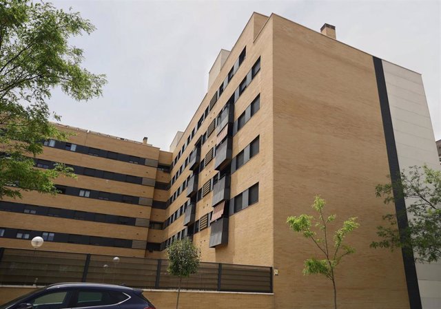Archivo - Edificio de viviendas