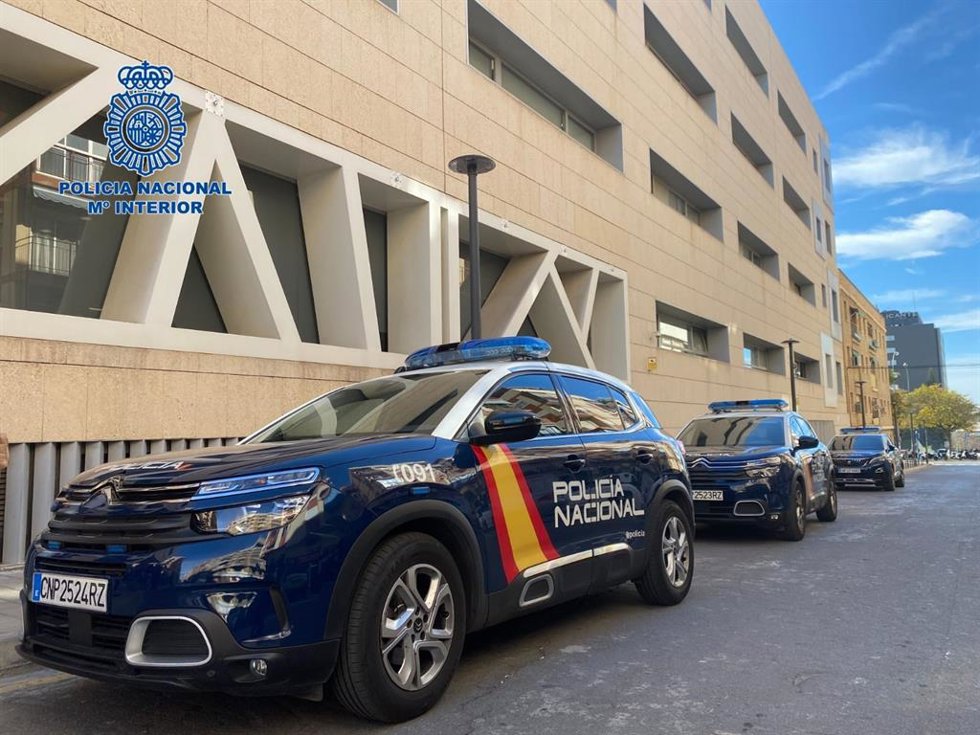 Cuatro detenidos por la muerte de un hombre tras una pelea este viernes en Alicante