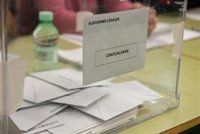 La ausencia de un vocal y su suplente amplía media hora el cierre de una mesa en Córdoba