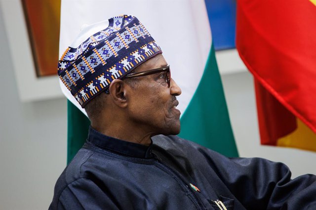 Archivo - El presidente de la República Federal de Nigeria, Muhammadu Buhari, en un encuentro con el presidente del Gobierno, Pedro Sánchez, en el Palacio de la Moncloa, a 1 de junio de 2022, en Madrid (España). Buhari llegó ayer a España, acompañado de u