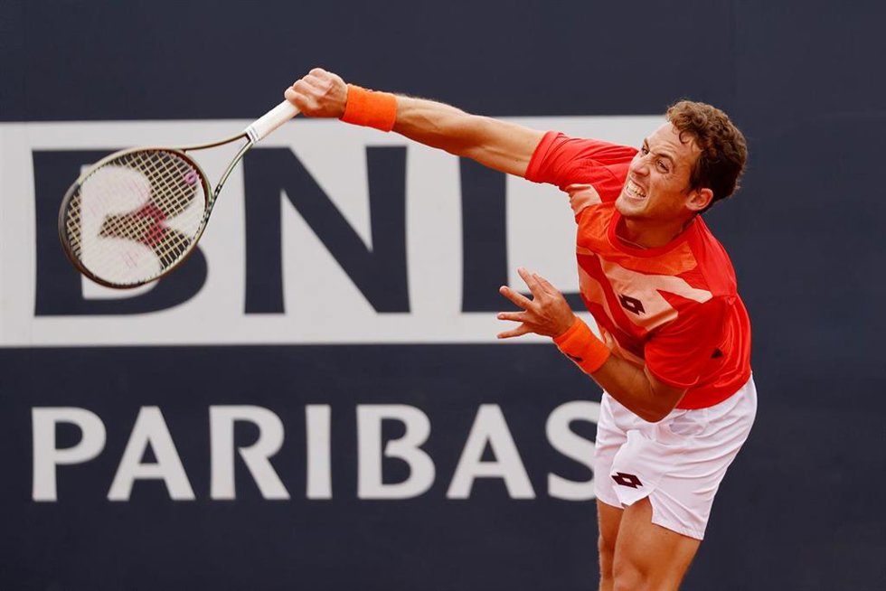 El tenista español Roberto Carballés durante un torneo