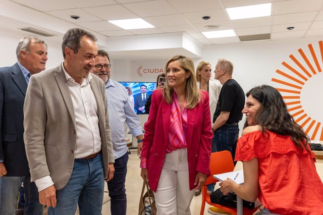 La portavoz nacional de CS y candidata al Govern, Patricia Guasp, en su llegada a la sede de CS Baleares para el seguimiento de la noche electoral