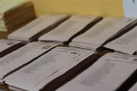 El primer dato oficial da al PSOE como ganador de las municipales en porcentaje, aunque el PP le supera en ediles