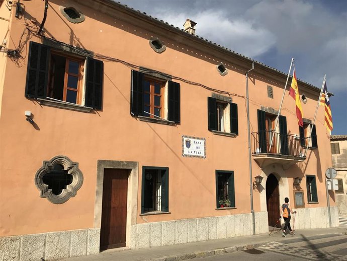 Archivo - Fachada del Ayuntamiento de Marratxí.