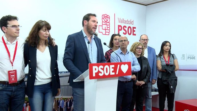 El alcalde en funciones de Valladolid y candidato del PSOE a la Alcaldía, Óscar Puente, comparece en la sede del PSOE tras previsiblemente perder la Alcaldía.