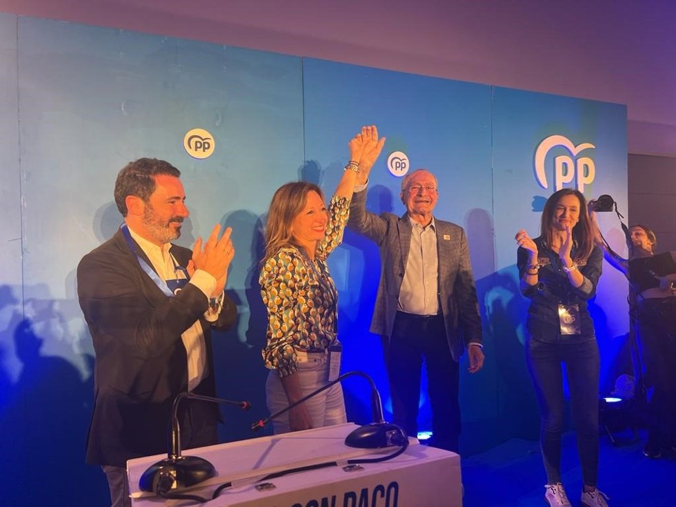 El alcalde y candidato del PP a la reeleción, Francisco de la Torre, en la noche electoral