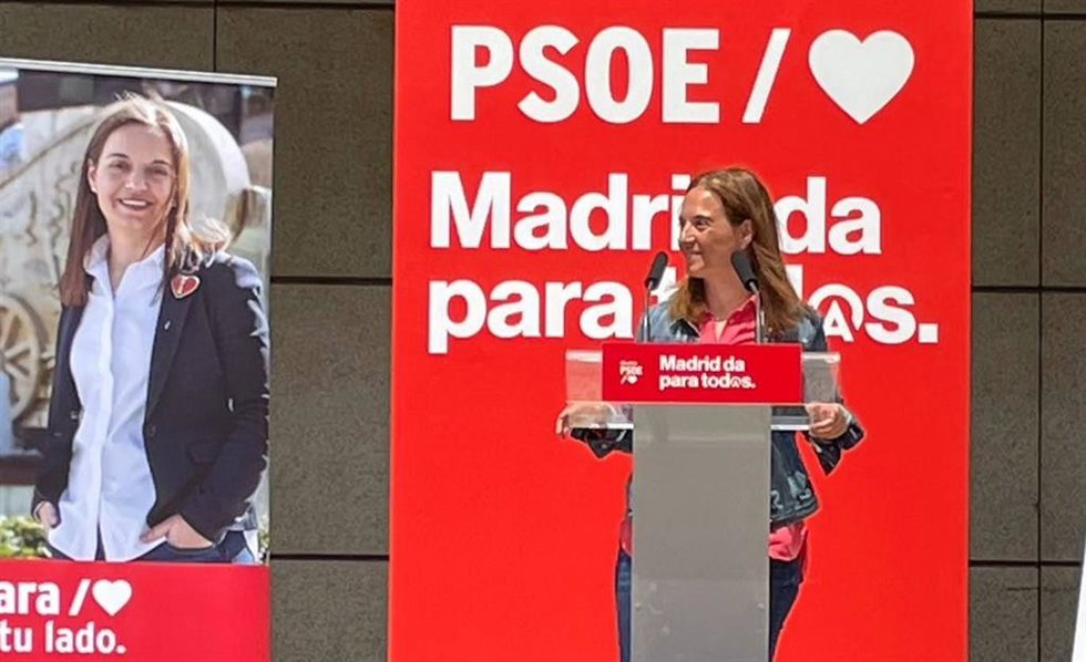 La alcaldesa de Getafe y candidata del PSOE a la reelección, Sara Hernández, en un mitin.