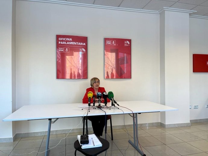 Archivo - Imagen de archivo de la candidata del PSPV-PSOE a la Alcaldía de Alicante, Ana Barceló