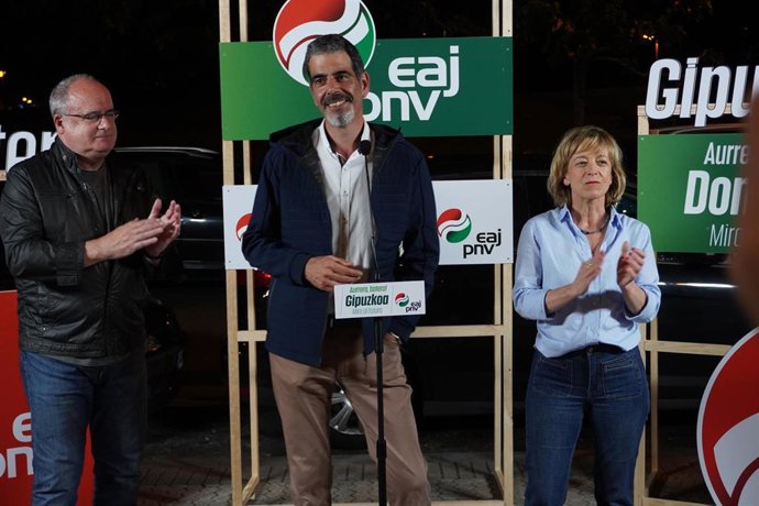 Los miembros del PNV Joseba Egibar, Eneko Goia y Eider Mendoza