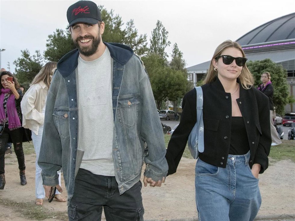 Gerard Piqué y Clara Chía llegando al último concierto de Coldplay en Barcelona