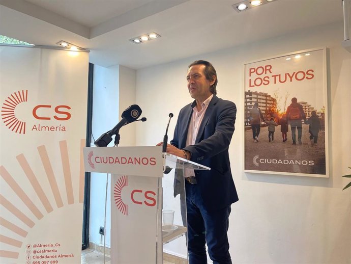 El coordinador provincial de CS en Almería, Rafa Burgos.