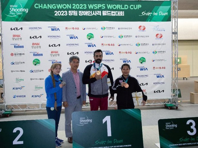 Juan Antonio Saavedra da a España la primera plaza en tiro para los Juegos Paralímpicos de París 2024.