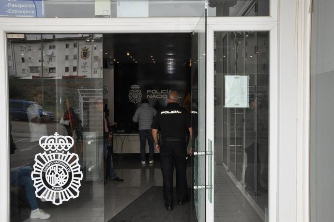 Dos detenidos por robar alhajas por valor de 12.000 euros en una joyería de Ronda