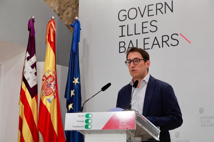 El portavoz del Govern y conseller de Modelo Económico, Turismo y Trabajo, Iago Negueruela.