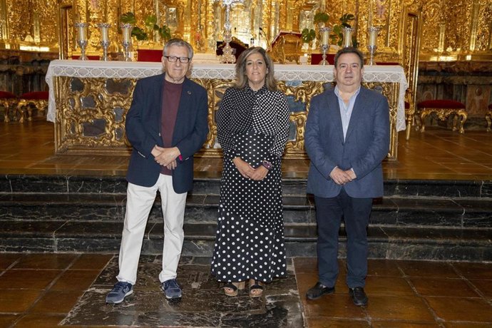 Salud Navajas en la Iglesia de la Merced.