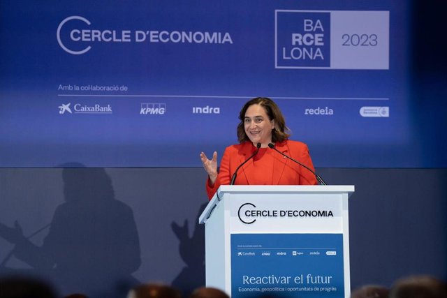 La alcaldesa de Barcelona en funciones, Ada Colau (BComú), abre la 38 Reunió Cercle d'Economia.