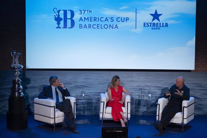 Presentación en Barcelona de Estrella Damm como patrocinadora de la 37 America's Cup de vela