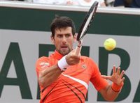 Djokovic se estrena en Roland Garros con una victoria cómoda