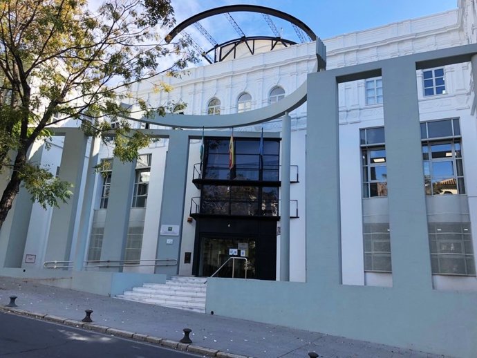 Archivo - Sede de la Delegación de Empleo en Huelva