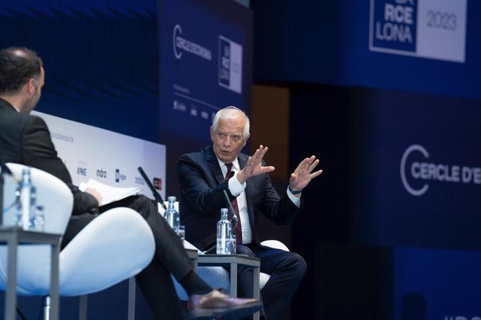 El alto representante de la UE para Asuntos Exteriores y Política de Seguridad y vicepresidente de la Comisión Europea, Josep Borrell, interviene durante la primera jornada de la 38 reunión del Cercle dEconomia, en el Hotel W de Barcelona, a 29 de mayo