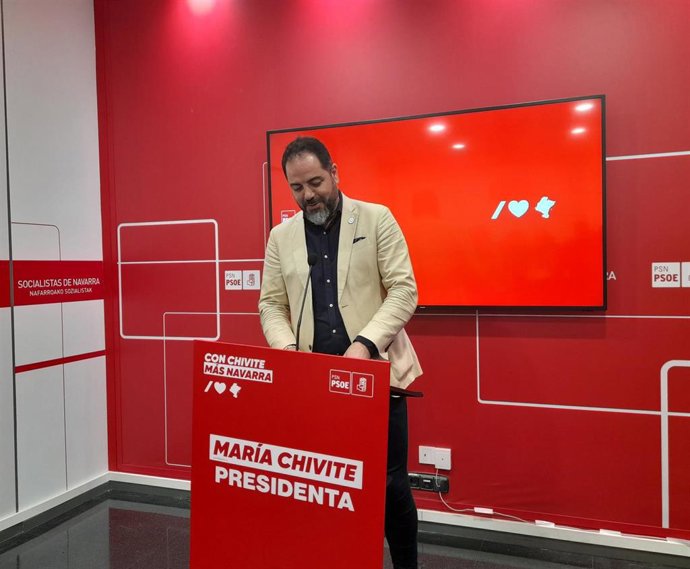 El Secretario De Organización Del PSN, Ramón Alzórriz