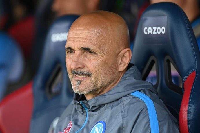 El entrenador italiano Luciano Spalletti en el banquillo durante un partido con el Nápoles