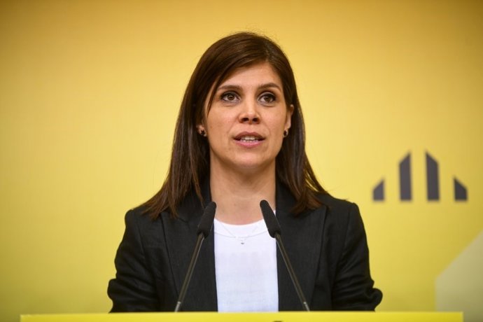 Archivo - La secretaria general adjunta y portavoz de ERC, Marta Vilalta, en una rueda de prensa.