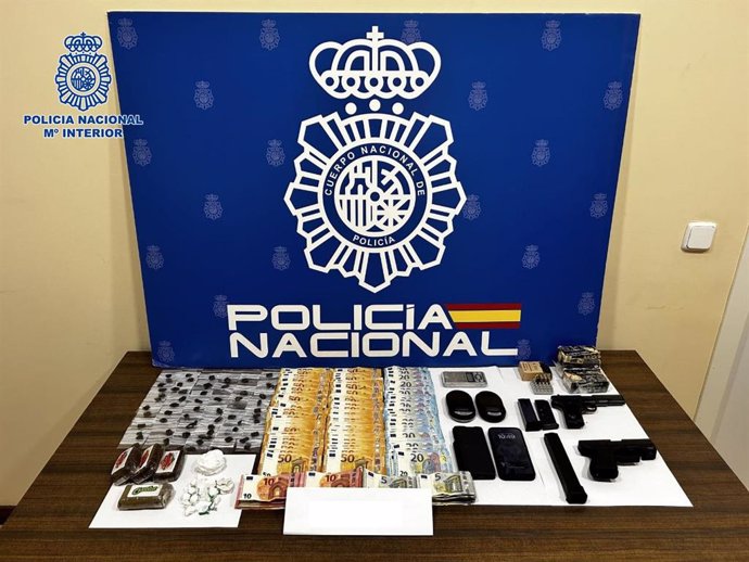 La Policía Nacional desmantela seis puntos de venta de sustancia estupefaciente y detiene a 20 personas en Puente de Vallecas y San Blas