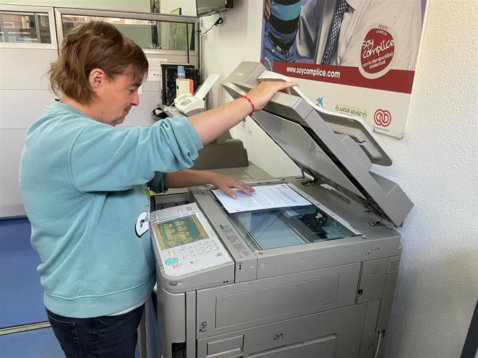 Archivo - Hasta 24 personas participan en el programa en La Rioja