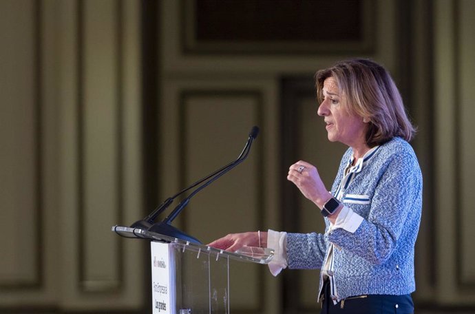 La presidenta de Unespa, Mirenchu del Valle, inaugura el Foro Empresarial 'Los grandes retos del sector asegurador', organizado por El Economista, en  el hotel The Westin Palace Madrid, a 30 de mayo de 2023, en Madrid (España). Durante el encuentro, s