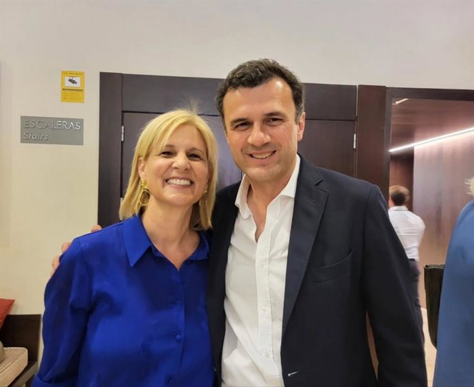 María José García Pelayo y Bruno García, candidatos del PP en Jerez y Cádiz, que han obtenido mayorías absolutas en las elecciones municipales del 28 de mayo