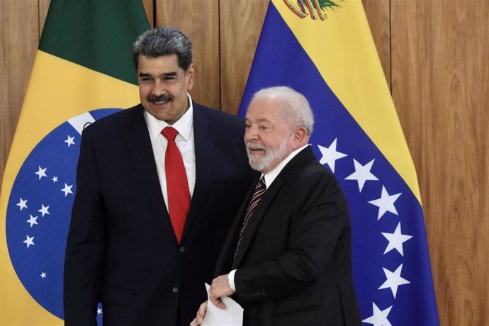 Los presidente de Venezuela, Nicolás Maduro, y de Brasil, Luiz Inácio Lula da Silva.